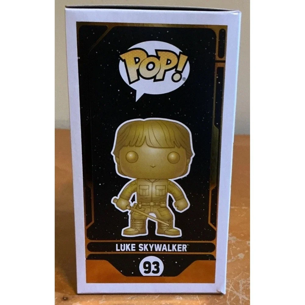 Funko Pop! Luke‎ Skywalker 93 Walmart Exclusive Gold Star Wars Disney Vinyl Toy